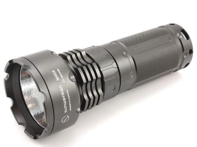 Sunwayman M40A Cree XM-L U2 Magnetic Control LED Flashlight, Black